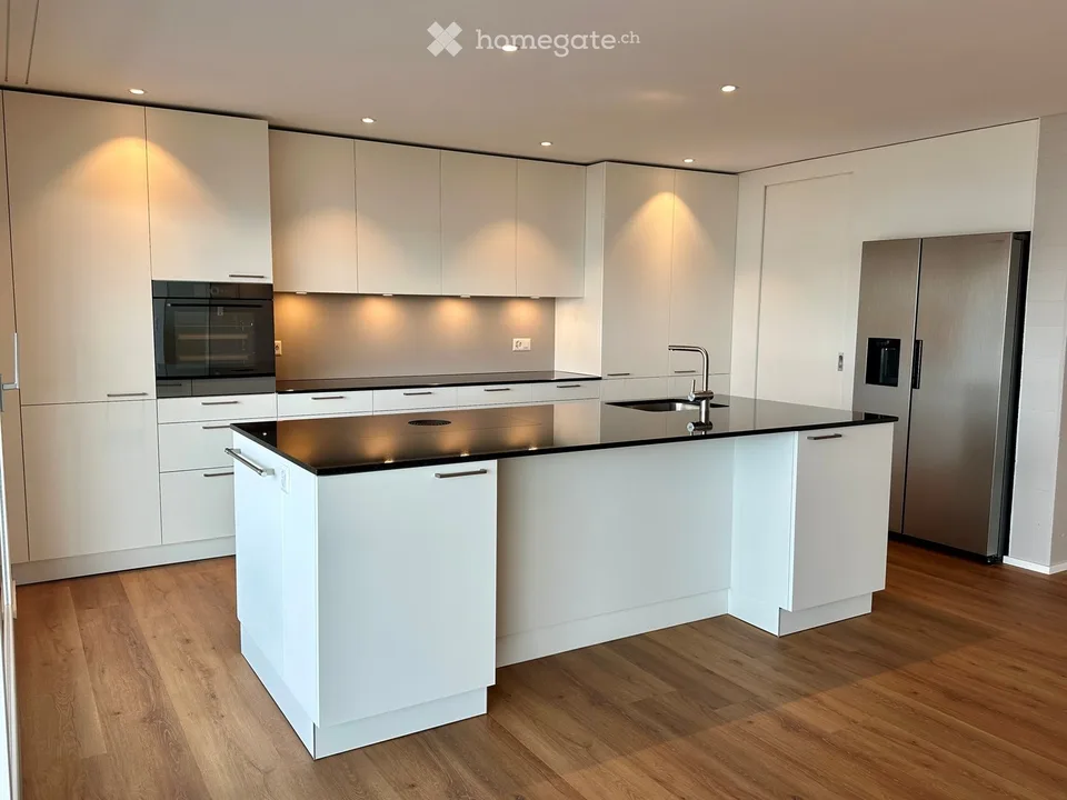 Appartement exclusif de 4,5 pièces à Eich am Sempachersee - 143m2 / 34m2 balcon / vue sur la montagne et le lac
