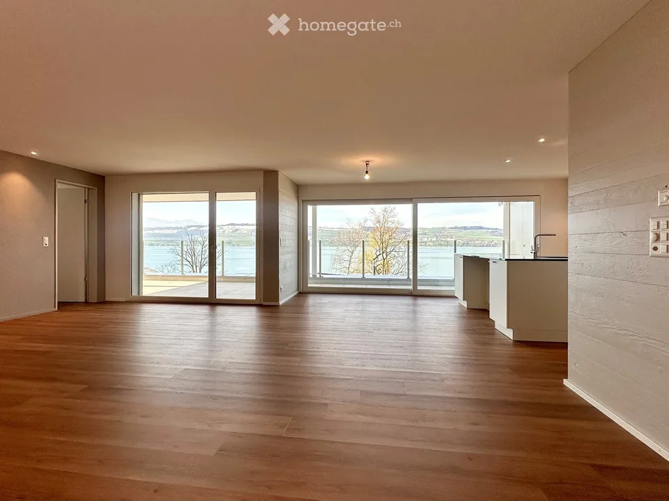 Appartement exclusif de 4,5 pièces à Eich am Sempachersee - 143m2 / 34m2 balcon / vue sur la montagne et le lac