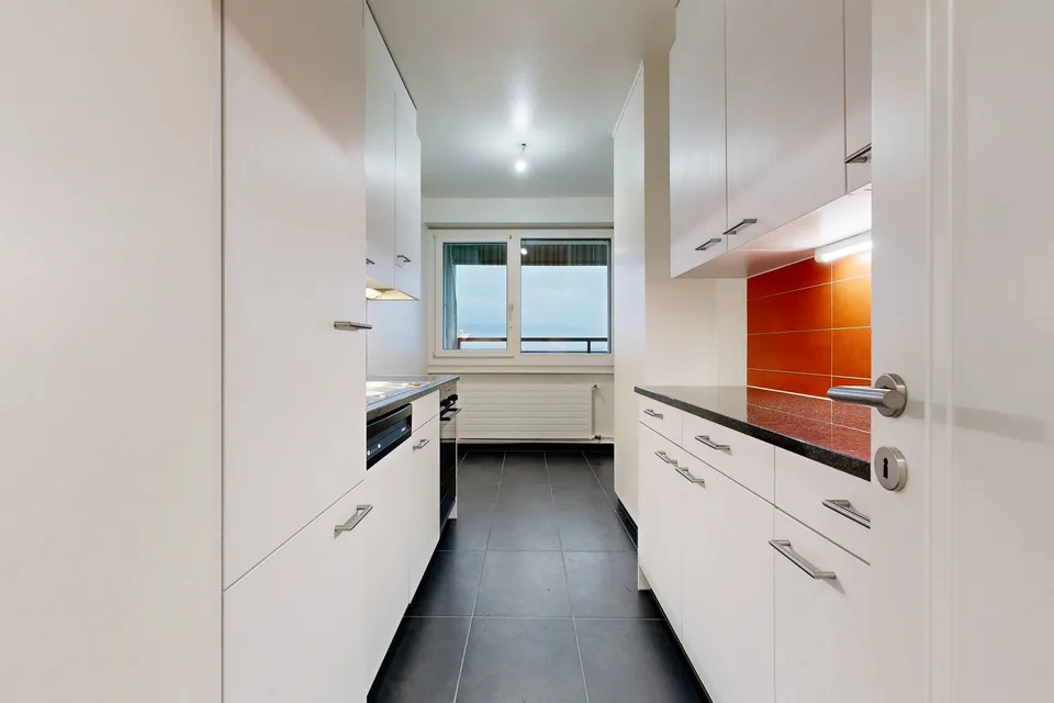 Schönes Apartment in der Nähe des Parc Geisendorf