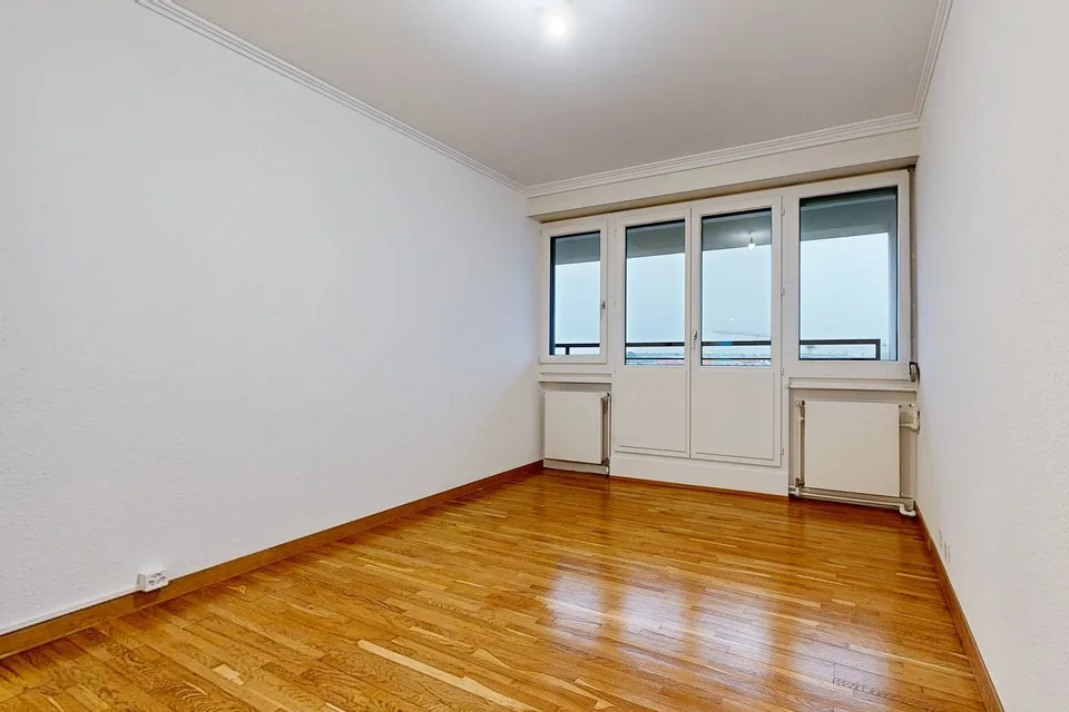 Schönes Apartment in der Nähe des Parc Geisendorf