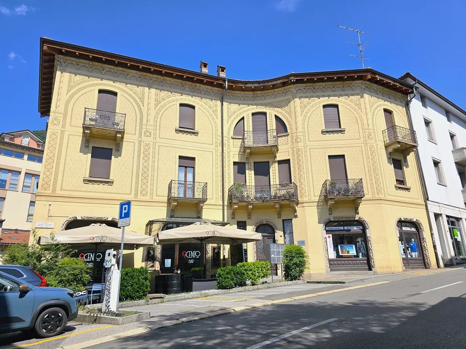 Mendrisio centro: Ampia ed affascinante mansarda 4.5 locali in stabile d'epoca
