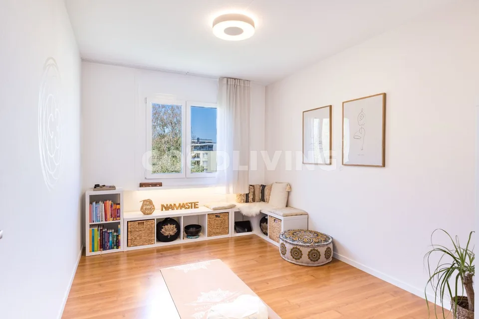 Hier erwartet Sie in der steuergünstigen Gemeinde eine top renovierte Wohnung