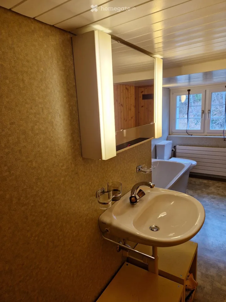 2-Zimmer-Wohnung mit eigenem Etagen-WC