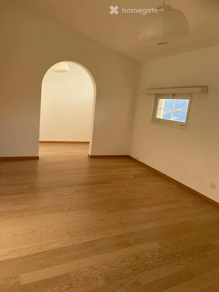 Appartement maisonnette panoramique et calme de 5 1/2 pièces à Jenins - Bündner Herrschaft
