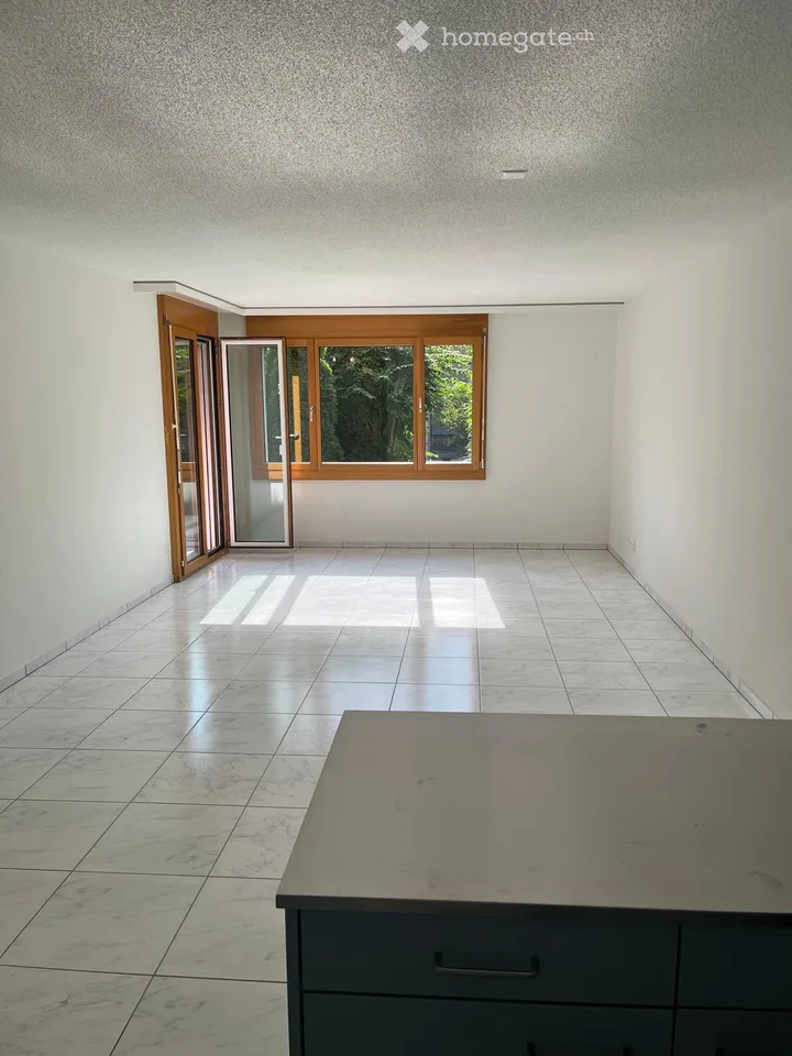Reizende 2.5-Zimmer-Wohnung mit Gartensitzplatz ab 10.2026