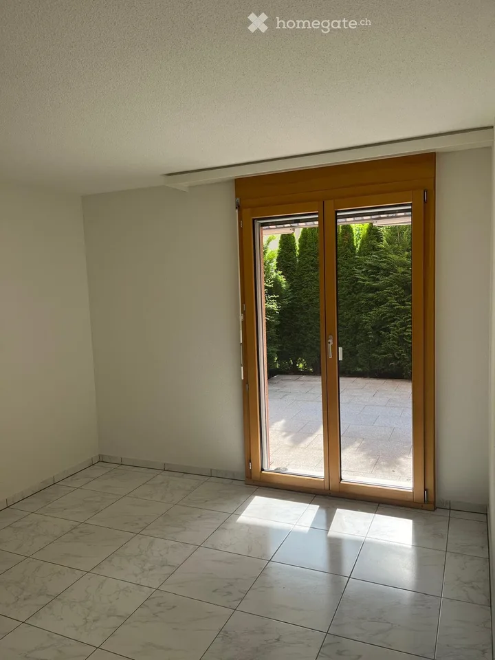Reizende 2.5-Zimmer-Wohnung mit Gartensitzplatz ab 10.2026