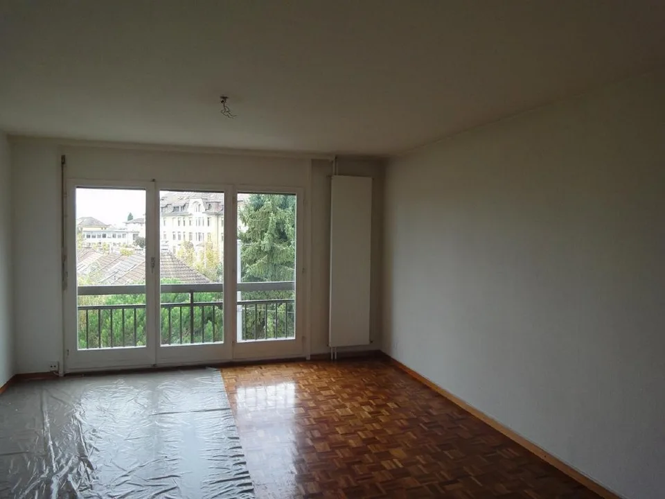 Appartement de 4 pièces au 3ème étage proche du centre ville