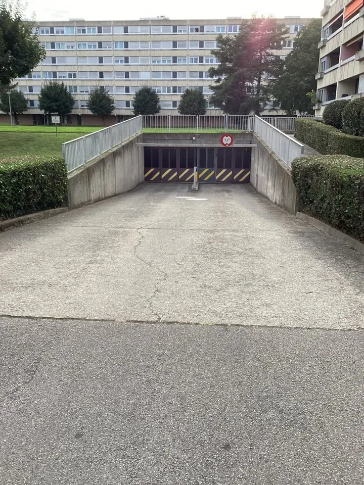 Parcheggio interno sicuro - Ideale posizione