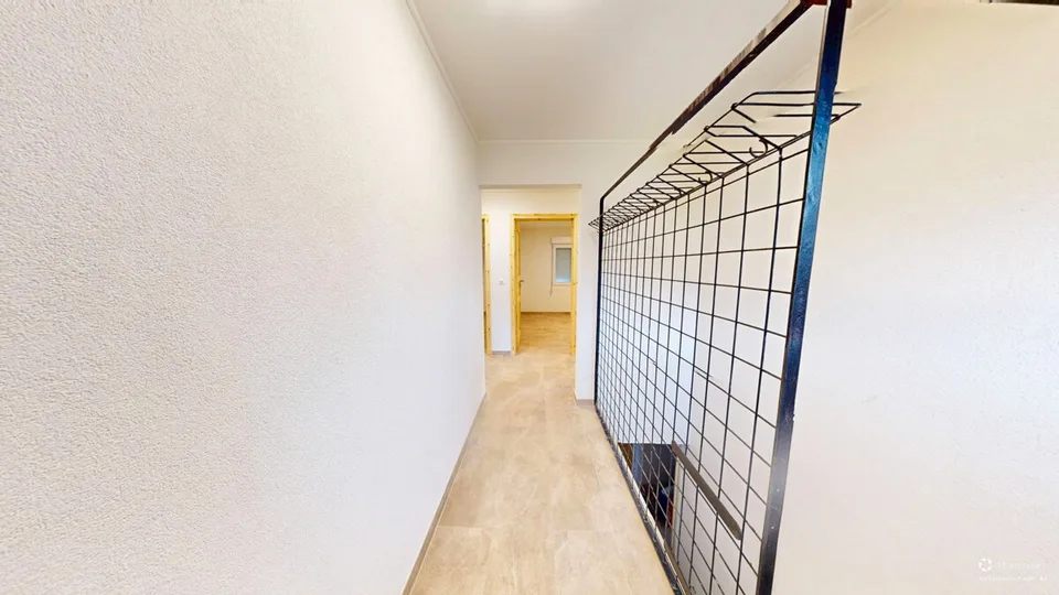 Primo affitto dopo ristrutturazione, appartamento 4,5 locali moderno con giardino e