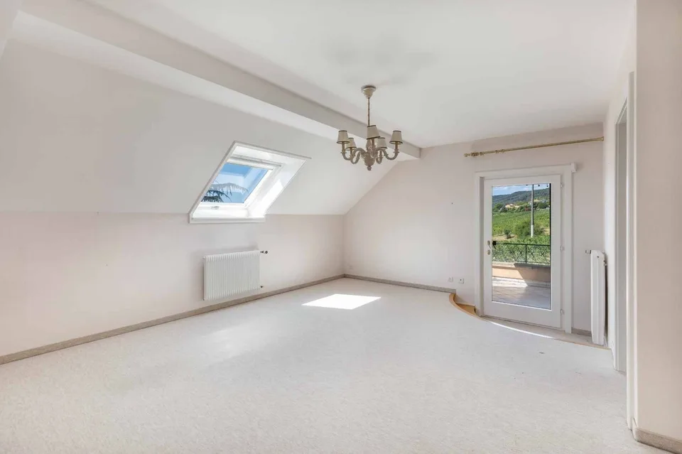 Elegantes Anwesen mit Panoramablick