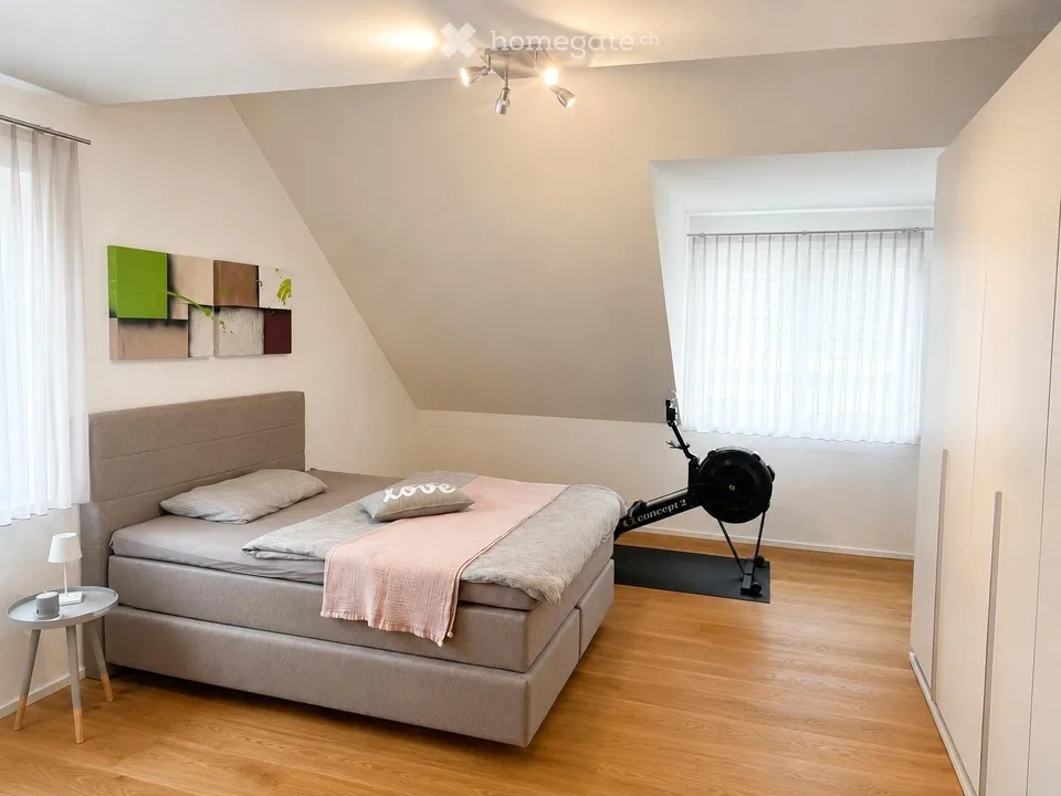 Deliziosa maisonetta di 4,5 locali a Glattfelden – Costruzione moderna con vista panoramica