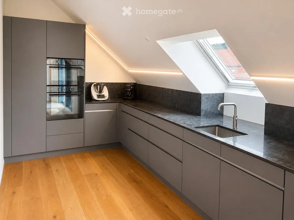 Deliziosa maisonetta di 4,5 locali a Glattfelden – Costruzione moderna con vista panoramica