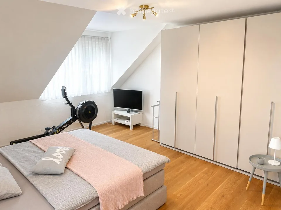 Deliziosa maisonetta di 4,5 locali a Glattfelden – Costruzione moderna con vista panoramica