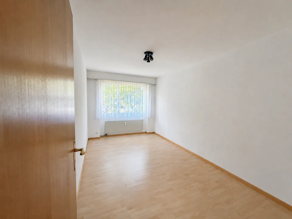 Espace pour vos idées : Appartement lumineux de 3,5 pièces en angle à Oberdorf BL