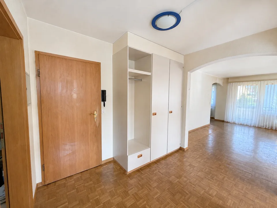 Espace pour vos idées : Appartement lumineux de 3,5 pièces en angle à Oberdorf BL