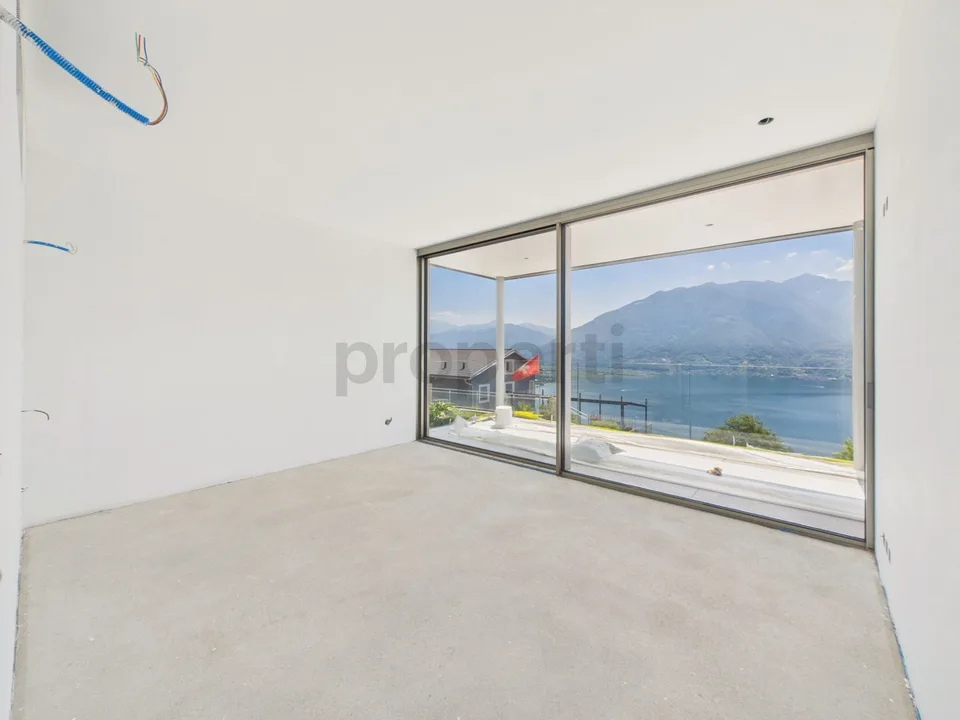 Moderno 4.5 locali appartamento con ampio balcone, Brione sopra Minusio