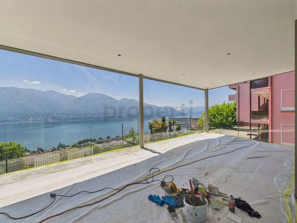 Moderno 4.5 locali appartamento con ampio balcone, Brione sopra Minusio