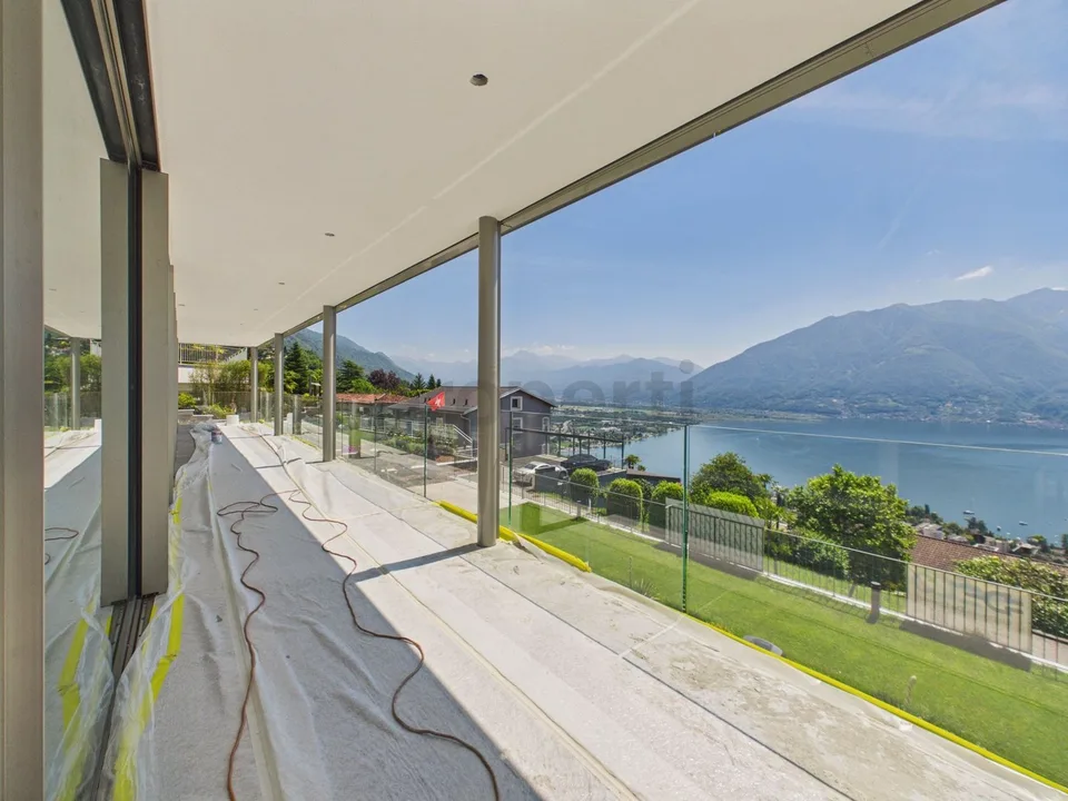 Moderno 4.5 locali appartamento con ampio balcone, Brione sopra Minusio