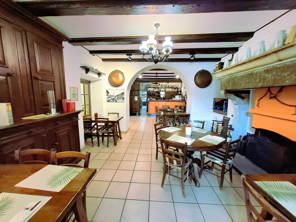 Casa plurifamiliare storica nel cuore del Canton Ticino!