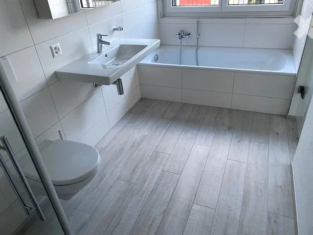 Modern 3.5-room apartment with large patio in Nottwil