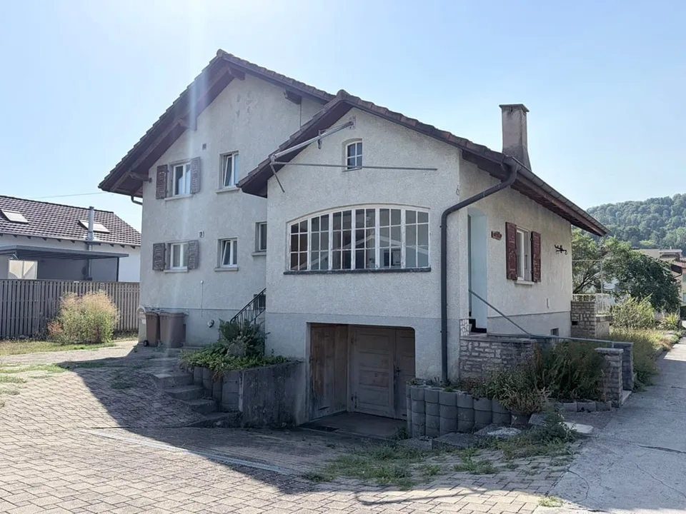 Haus, Develier - 560000