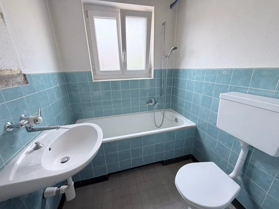 Haus, Develier - 560000