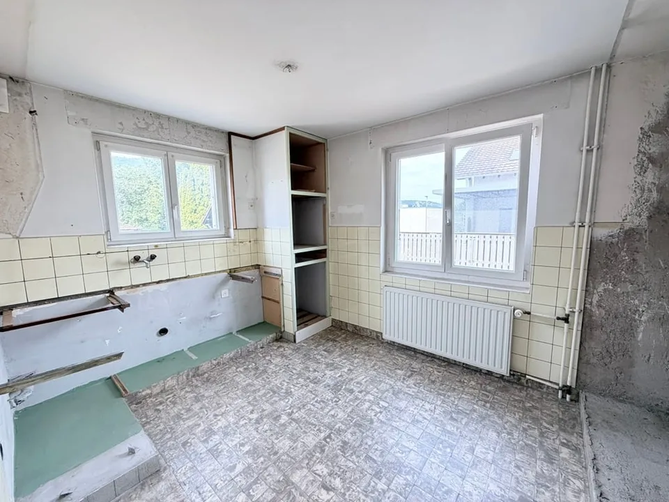 Haus, Develier - 560000