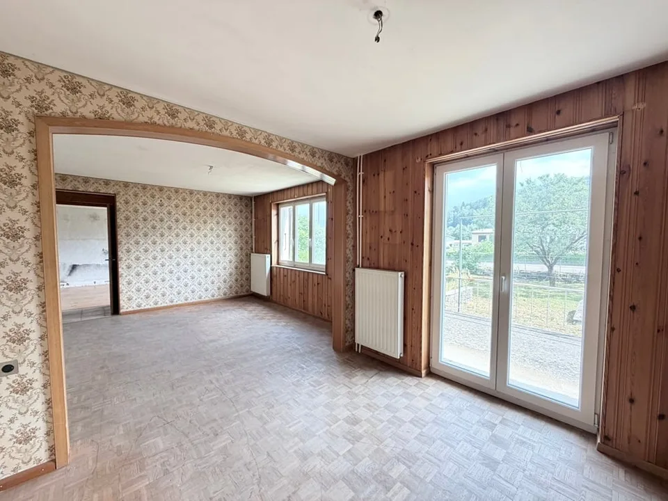 Haus, Develier - 560000
