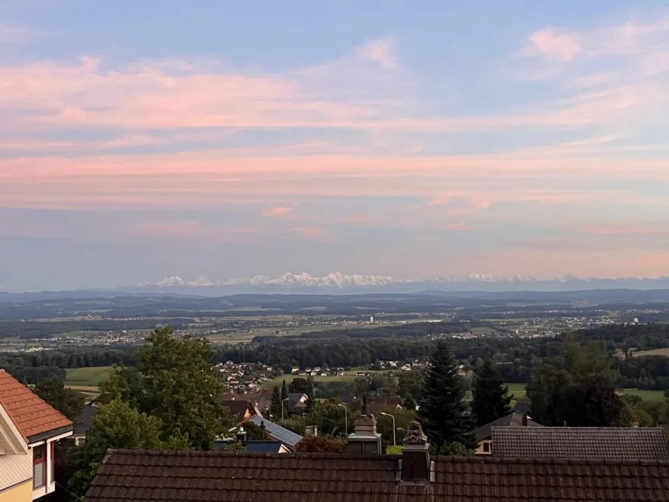 4.5-Zimmer-Wohnung mit traumhafter Aussicht und 170 m² Nutzfläche