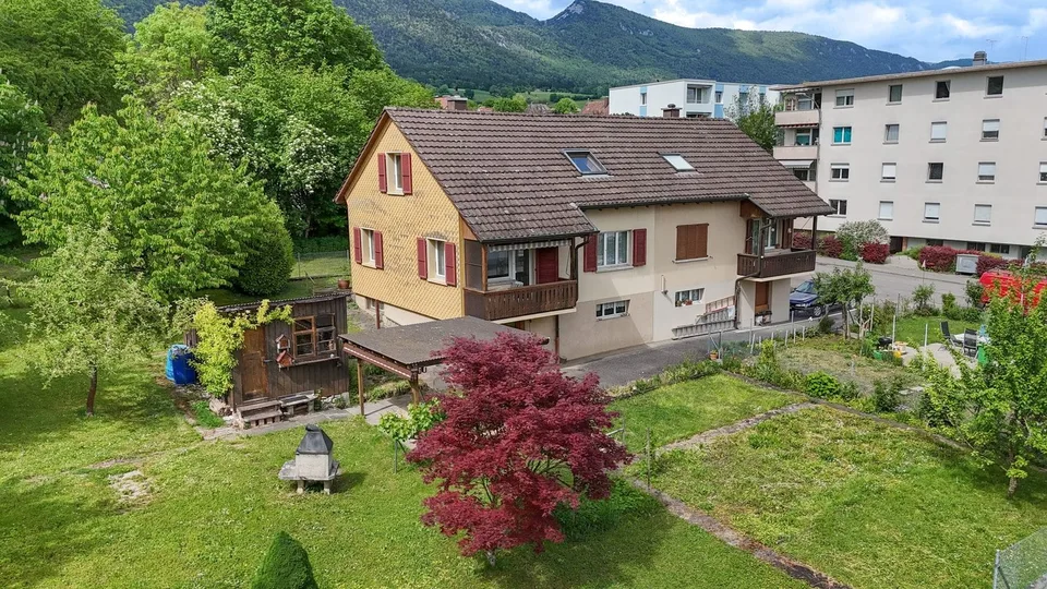 Ihr Zuhause im Grünen - Doppelhaushälfte mit grossem Garten