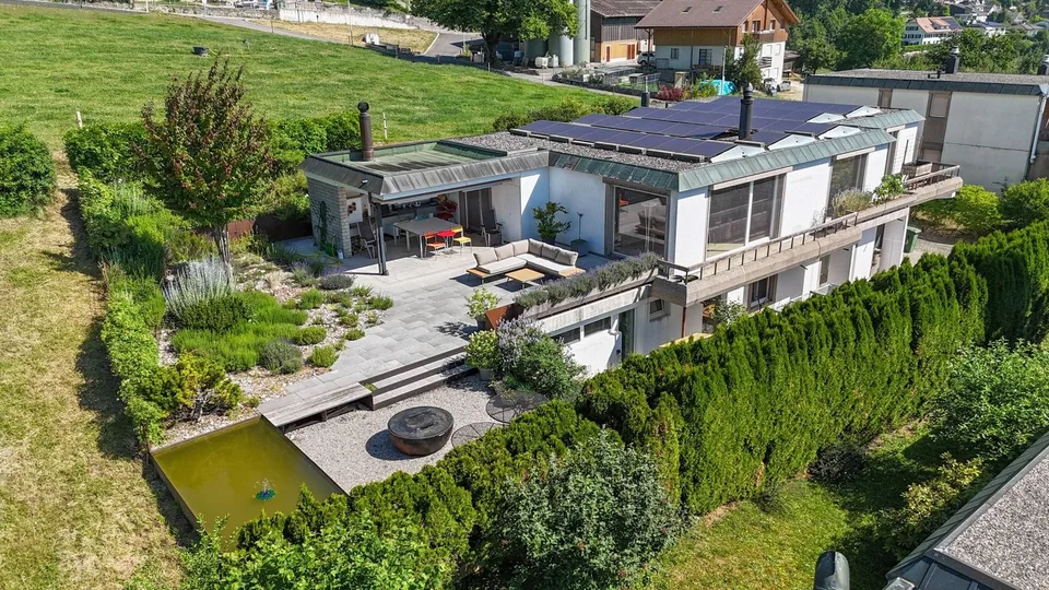 Hoch über Grenchen: Wohnglück mit Panorama & Terrasse