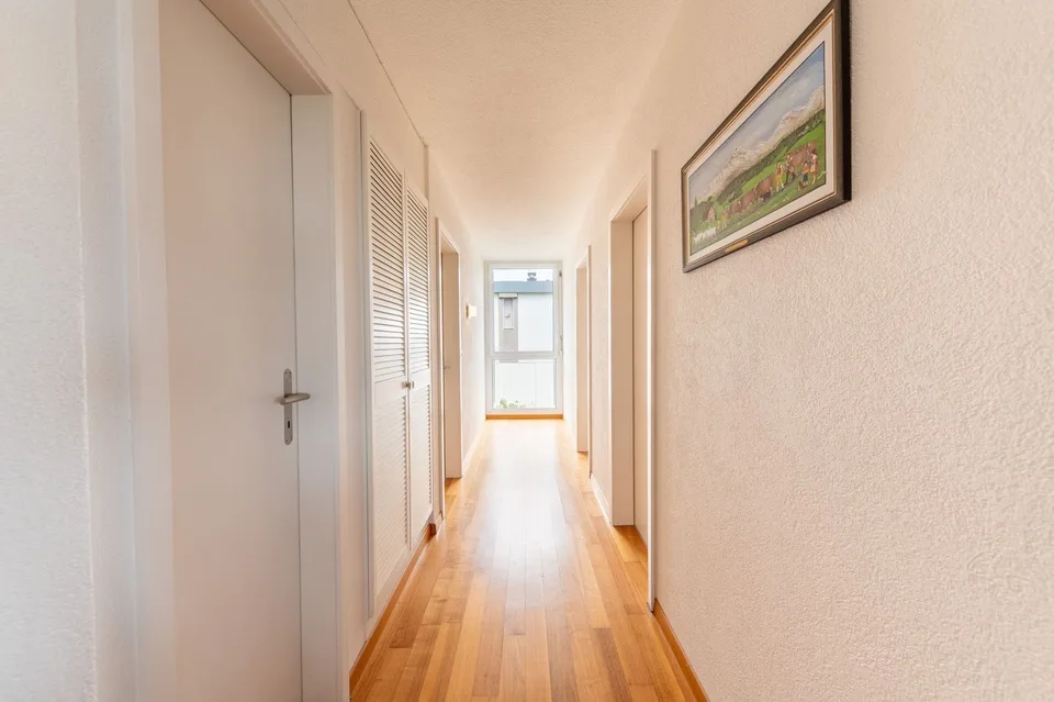 Hoch über Grenchen: Wohnglück mit Panorama & Terrasse