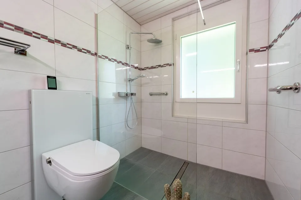 Space for Ideas: Living and Enjoying on Two Floors
