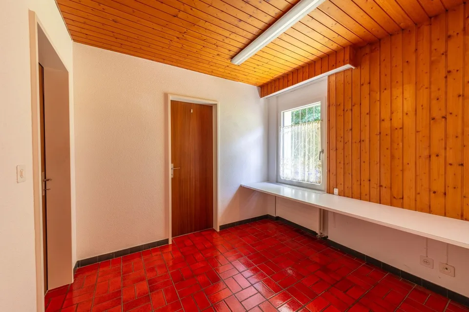 Space for Ideas: Living and Enjoying on Two Floors