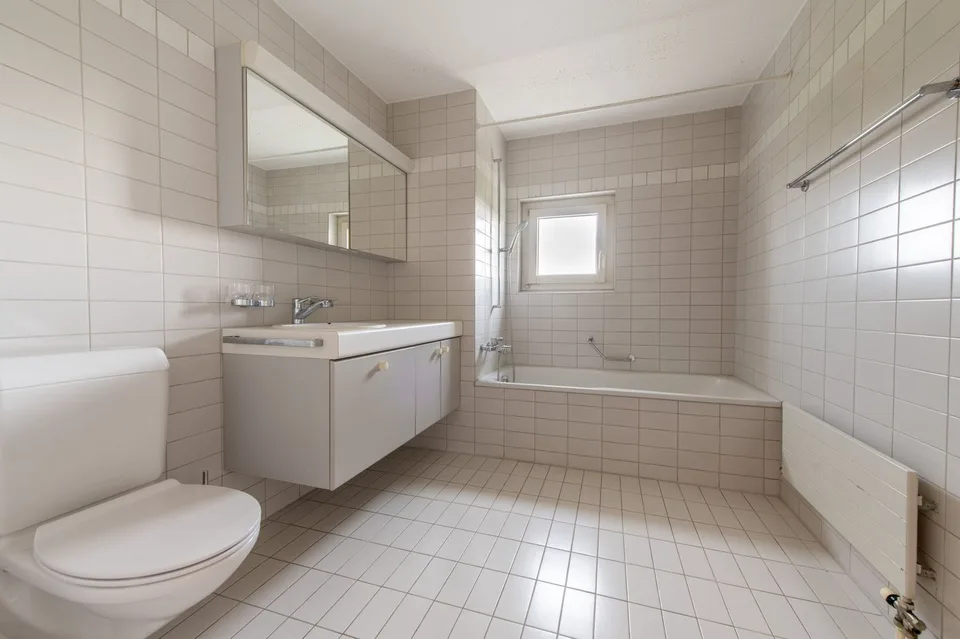 Duplex apartment with cozy chimney & private washing machine