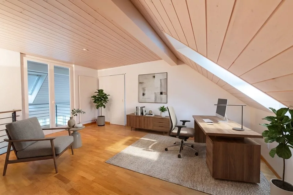 Duplex apartment with cozy chimney & private washing machine
