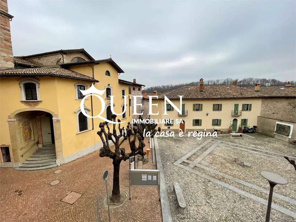 Arzo: charming house with two apartments, 6.5 rooms, 196 sqm, in the north