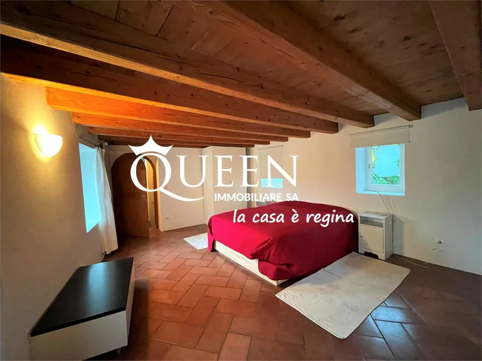 Arzo: charming house with two apartments, 6.5 rooms, 196 sqm, in the north