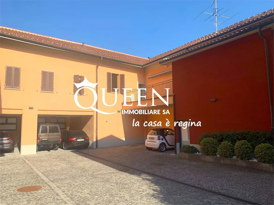 Stabio: appartement 3.5 pièces, 75 m², lumineux, dans la cour