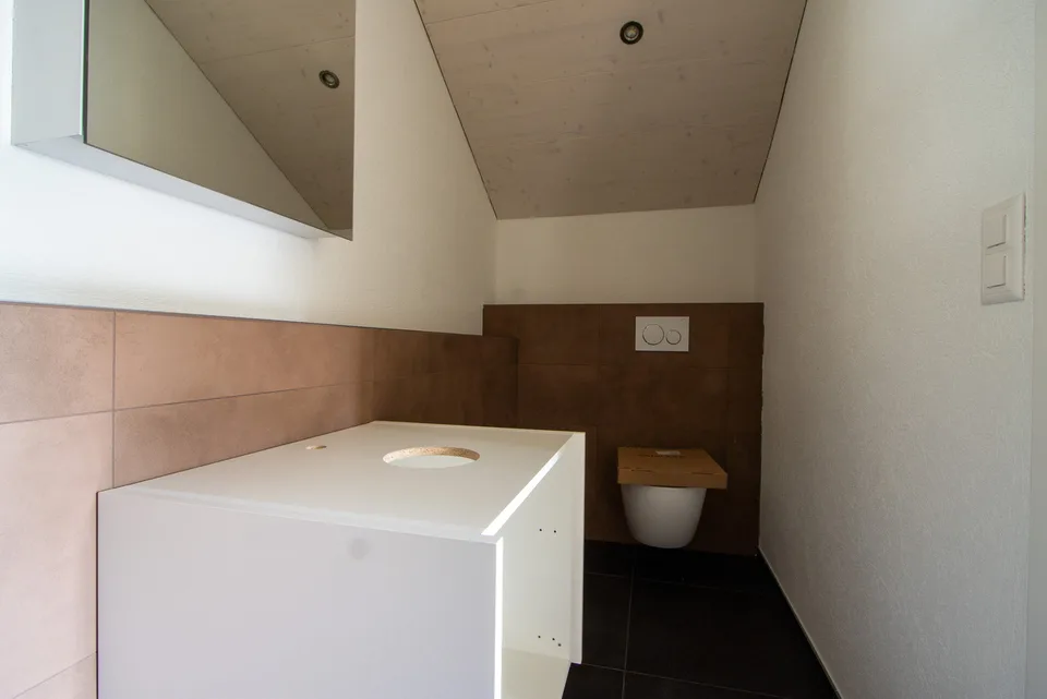Erstvermietung: Heimeliges Chalet trifft auf modernes Wohnen