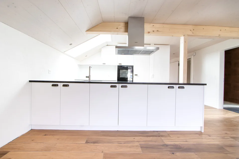 Erstvermietung: Heimeliges Chalet trifft auf modernes Wohnen