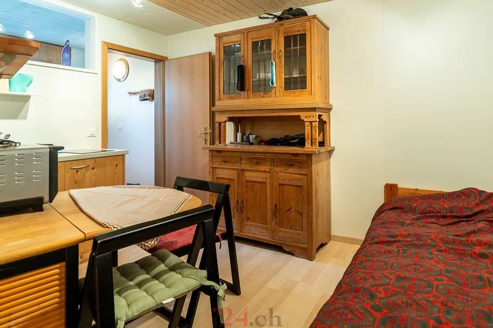 Casa a schiera di 6,5 locali con studio, giardino e vista sulla montagna