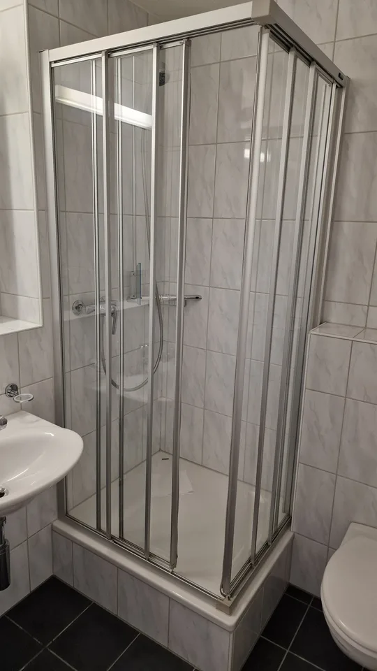 Einzelzimmer in Stansstad sucht Mieter!