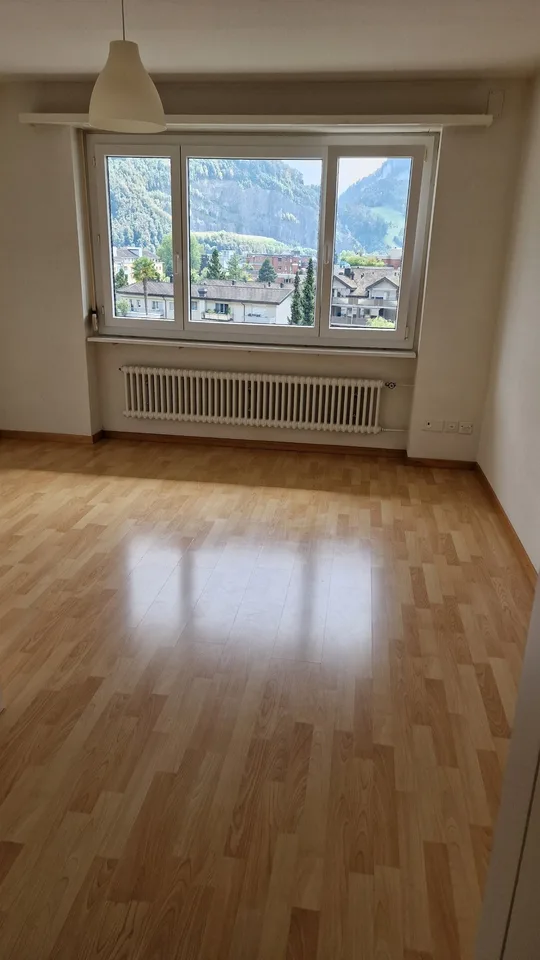 Einzelzimmer in Stansstad sucht Mieter!