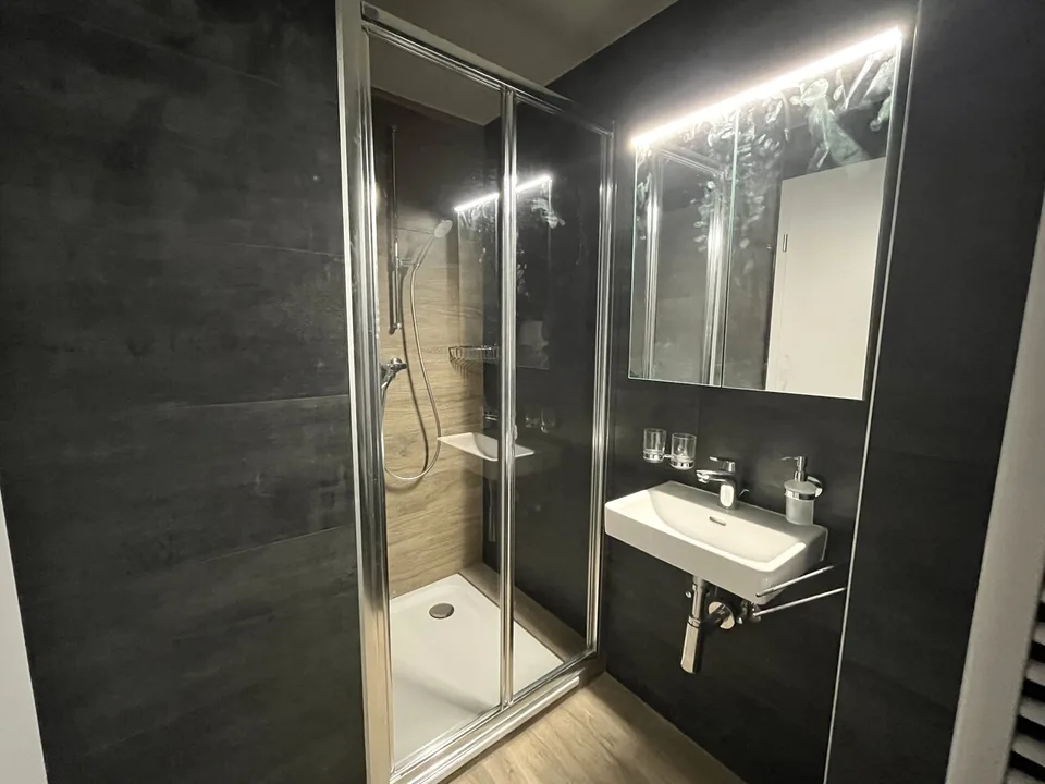 Beau studio neuf à Yens