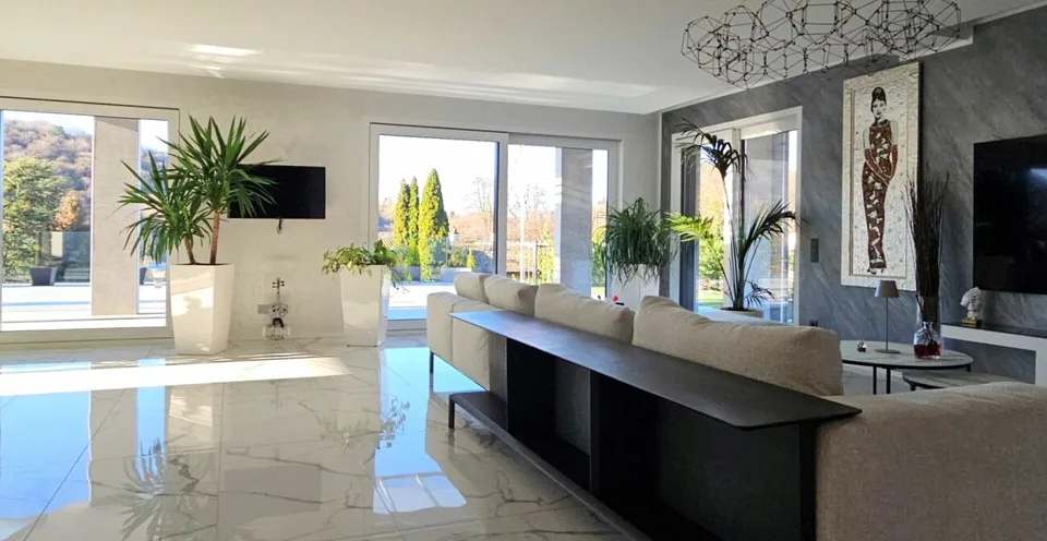 Modern Luxury Villa