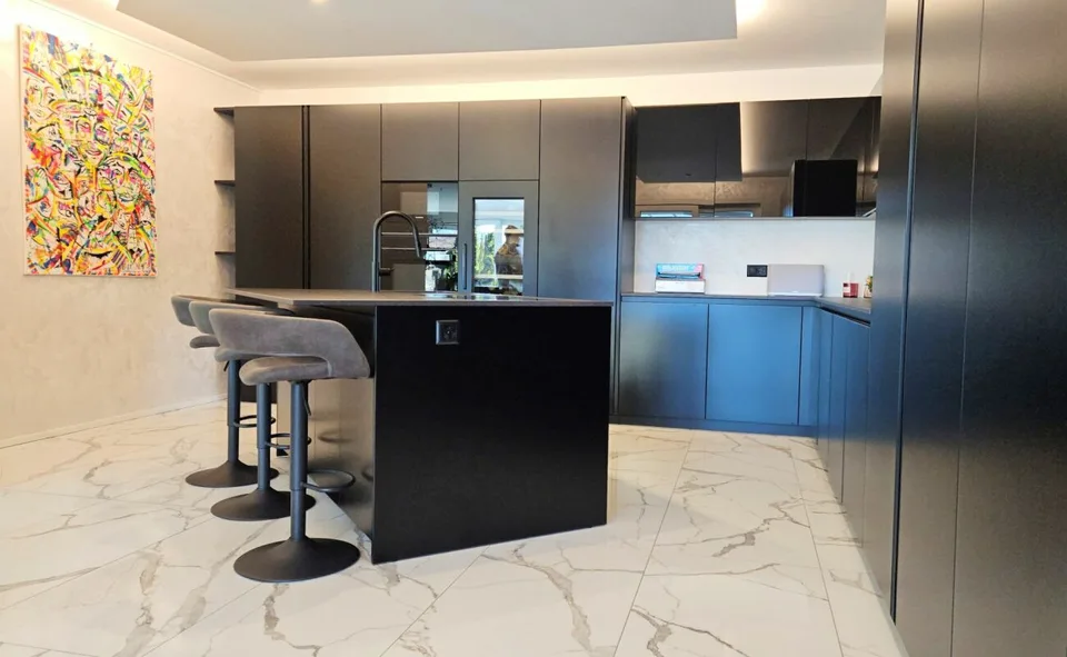 Modern Luxury Villa