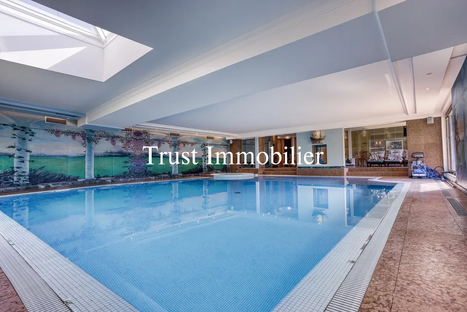 5008. Exceptionnel SKI IN/OUT appartement au centre de Crans