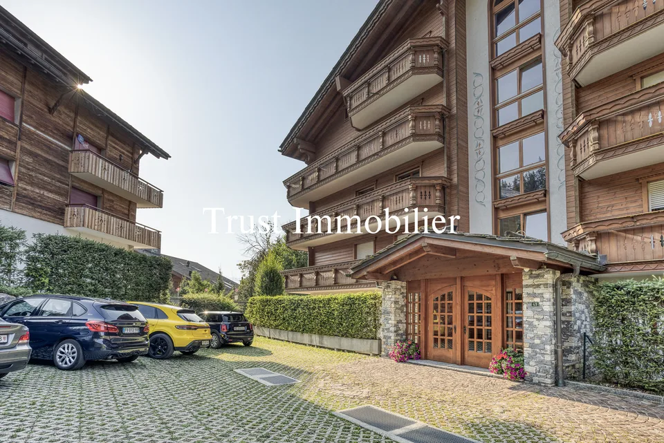 5006. Appartamento 5.5pcs in un contesto privilegiato a Crans