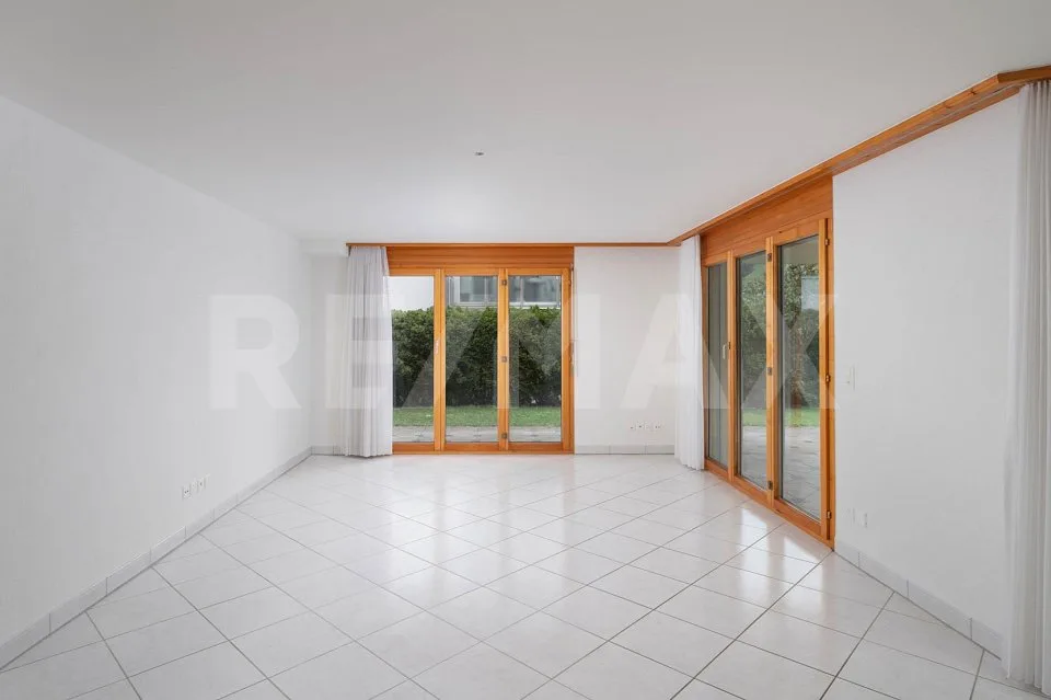Spacious 4.5-room garden apartment in a quiet location in Einsiedeln for sale!